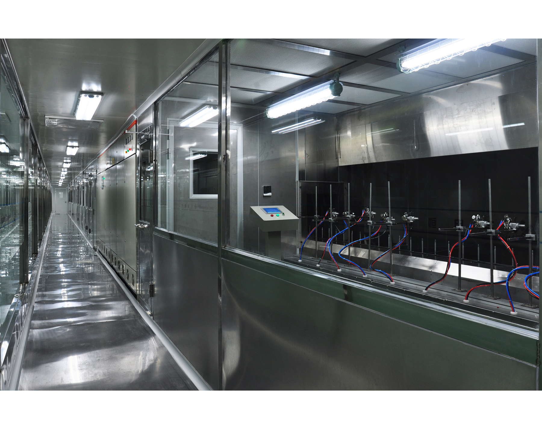 Glass electrostatic spraying line